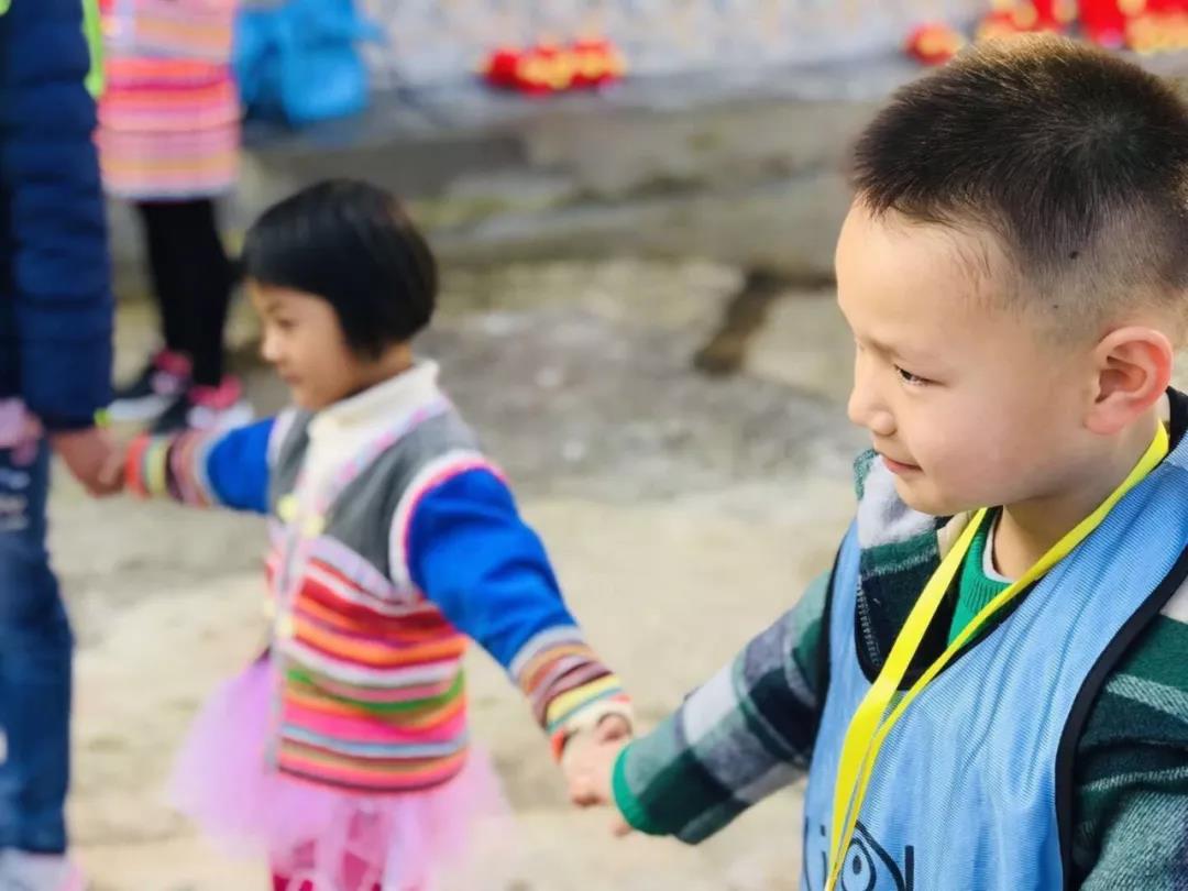 西雙版納研學(xué)旅行夏令營(yíng)