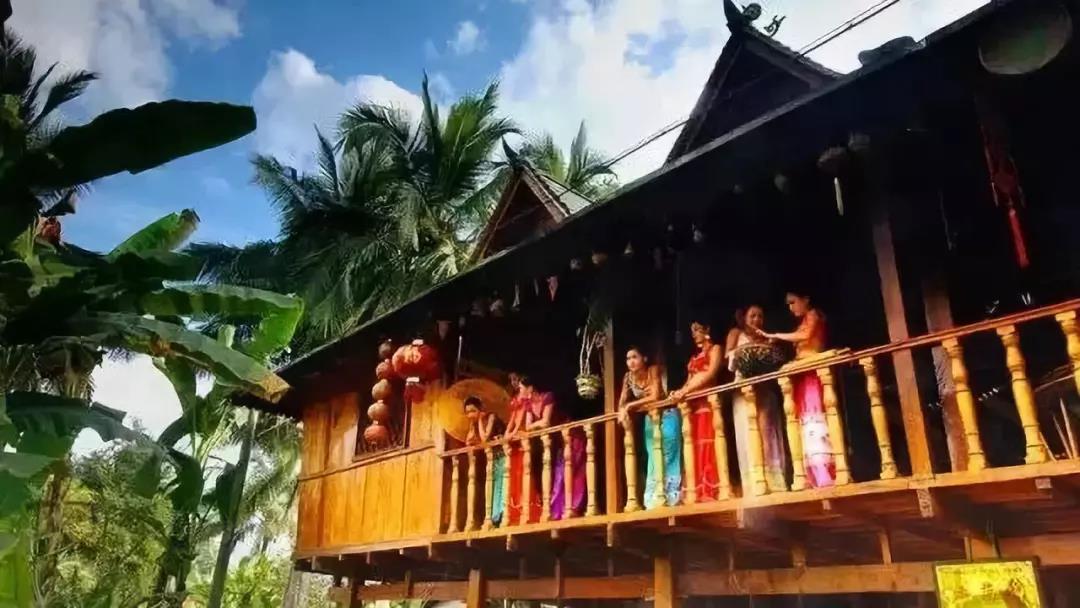 西雙版納夏令營(yíng)