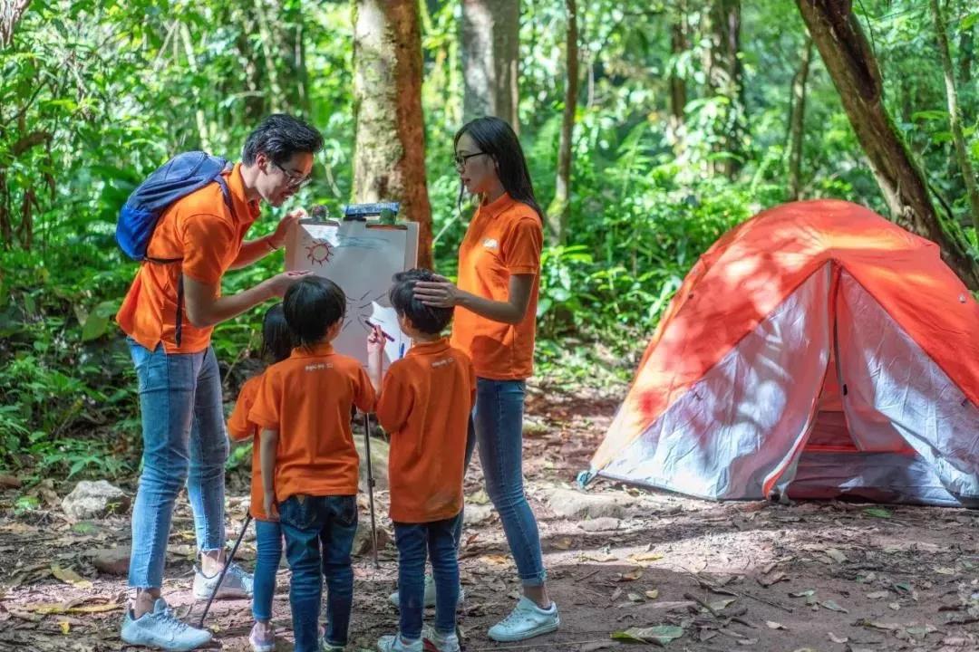 西雙版納夏令營(yíng)