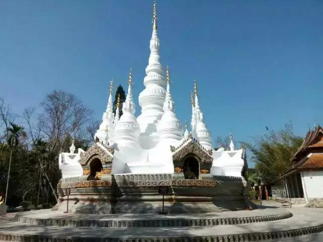 曼飛龍，田園村貌，幸福生活